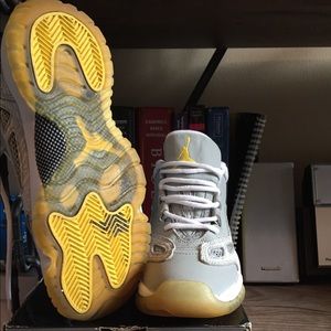 Air Jordan Retro 11 Low Top